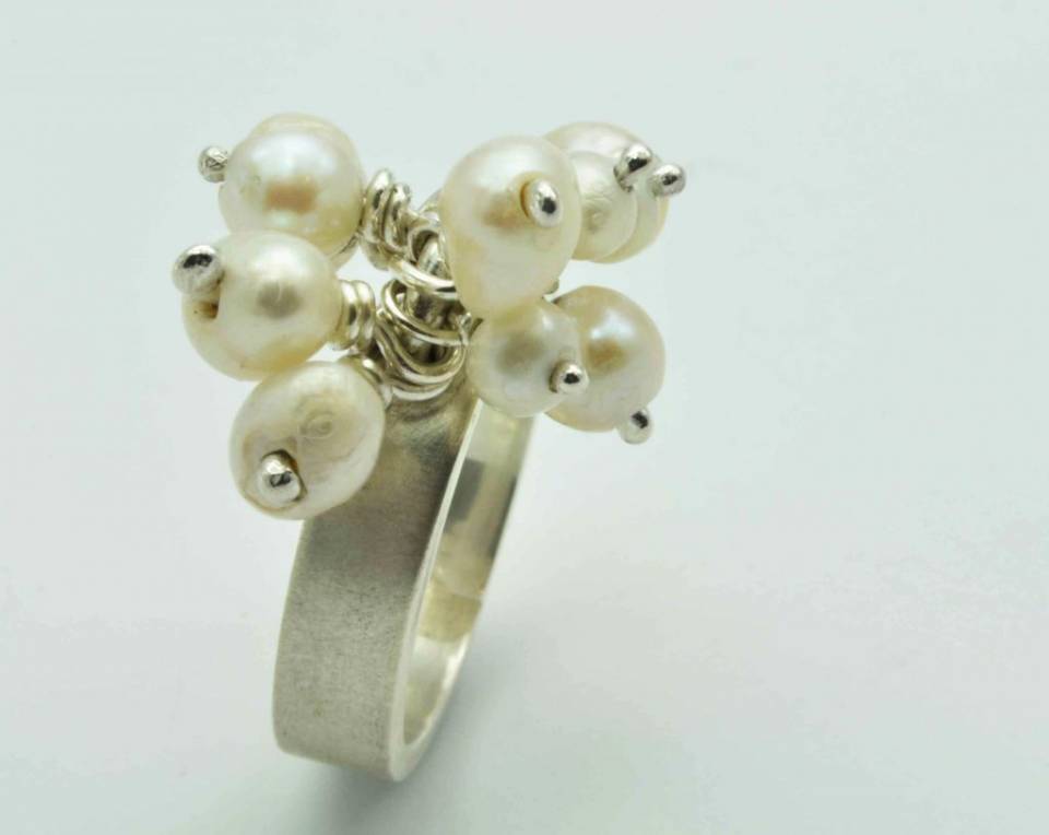 Pearl Cluster Ring