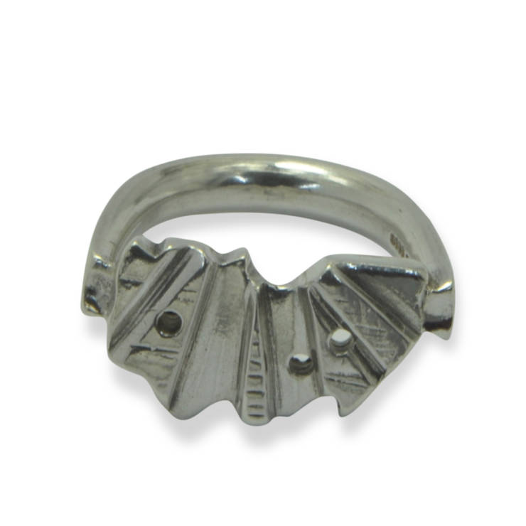 fan silver ring