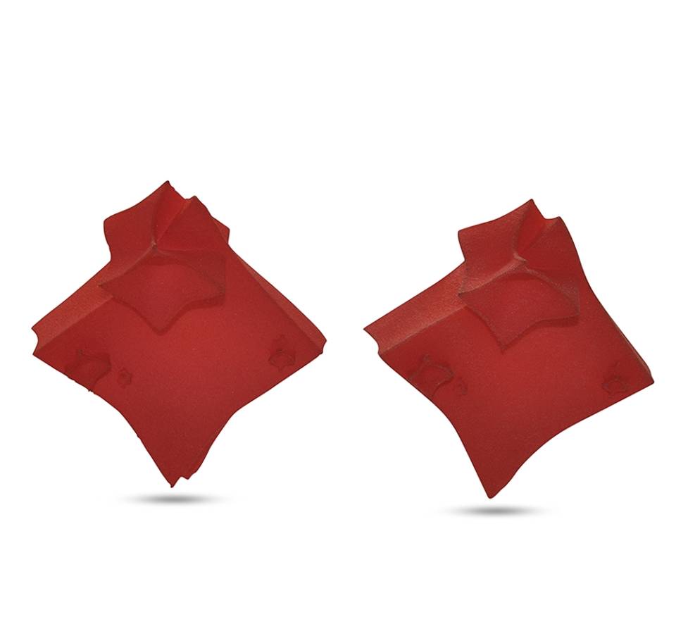 large red cube studs - web