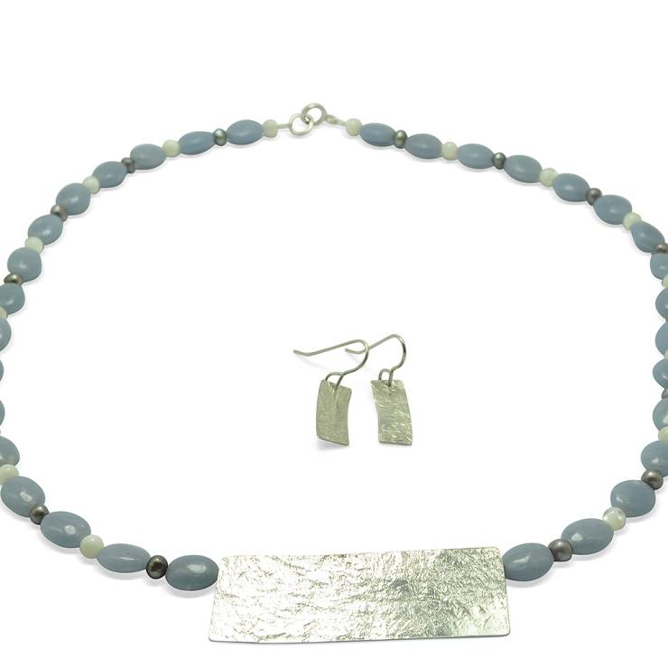 angelsite pearl moonstone rollered necklace