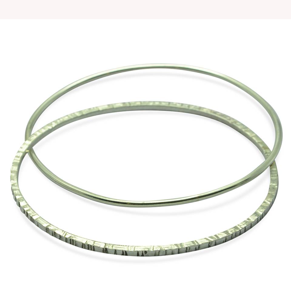 double textured bangle