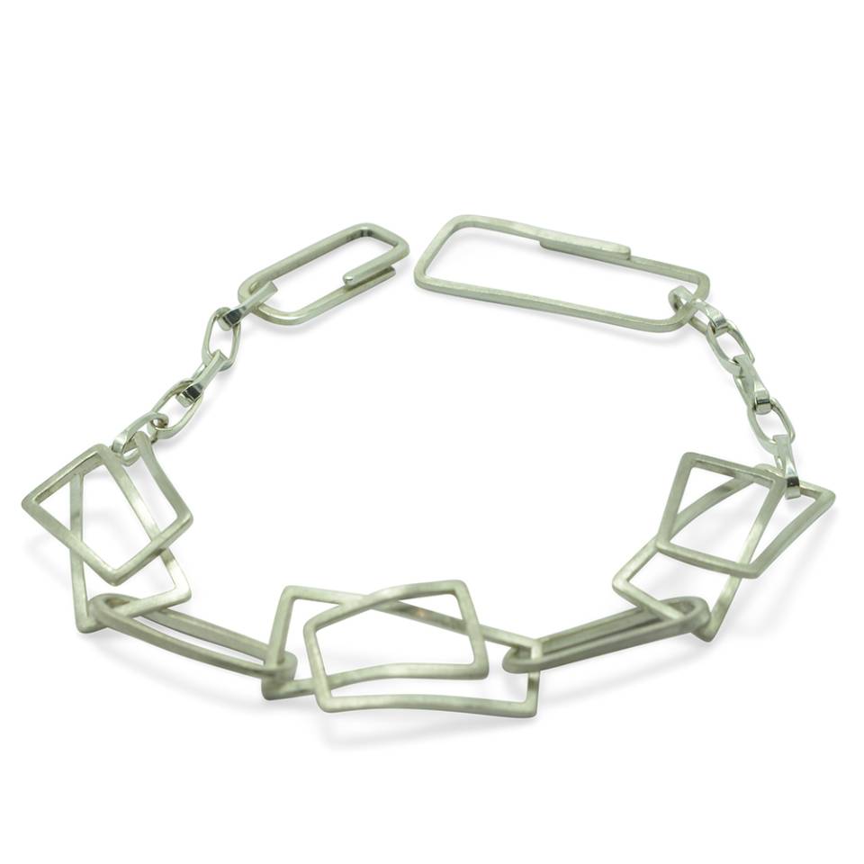 small component chain bracelet